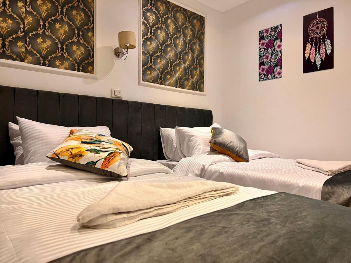 Grand Pyramids Inn Kafrat al Jabal Exterior photo