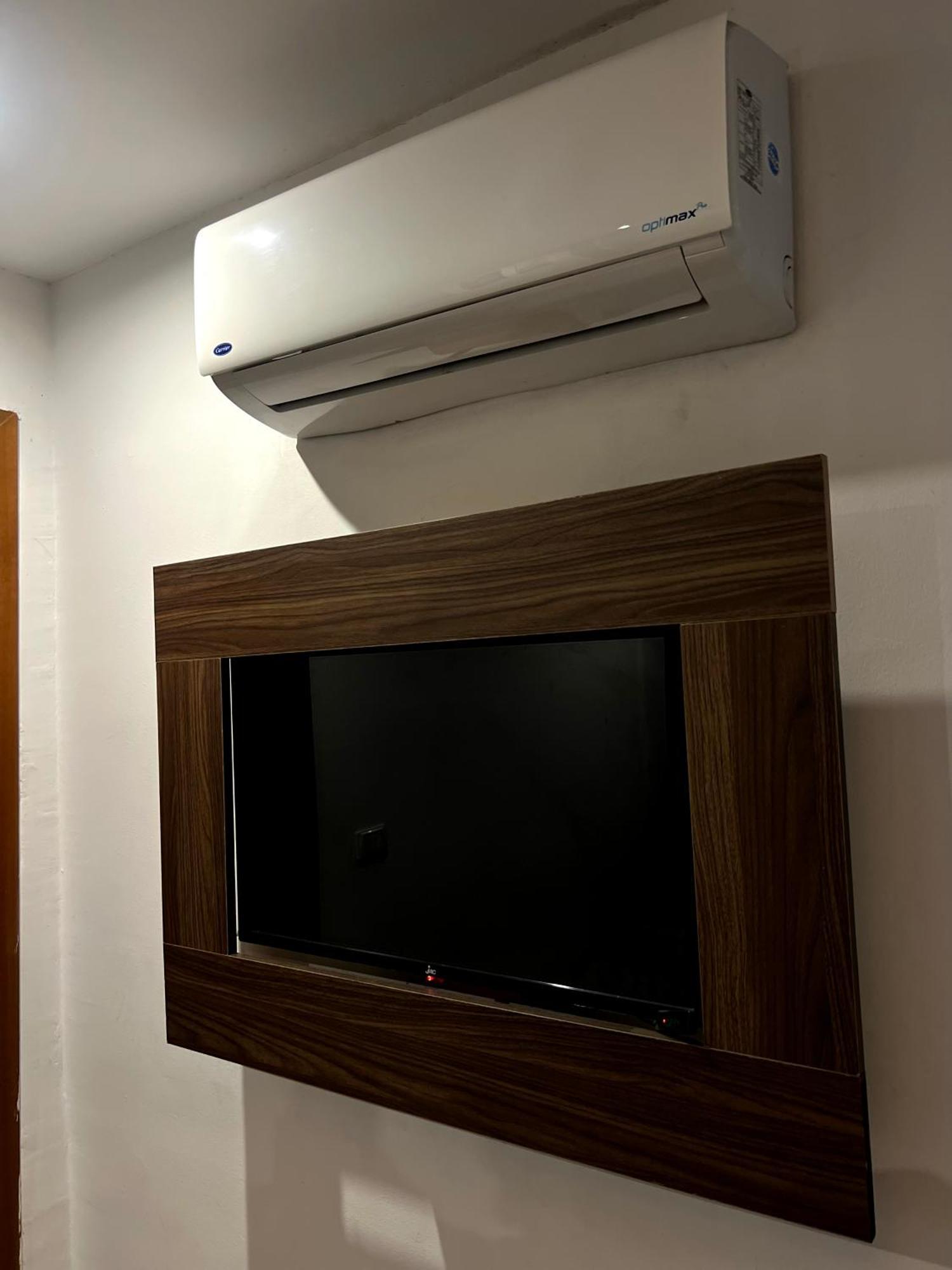 Grand Pyramids Inn Kafrat al Jabal Exterior photo