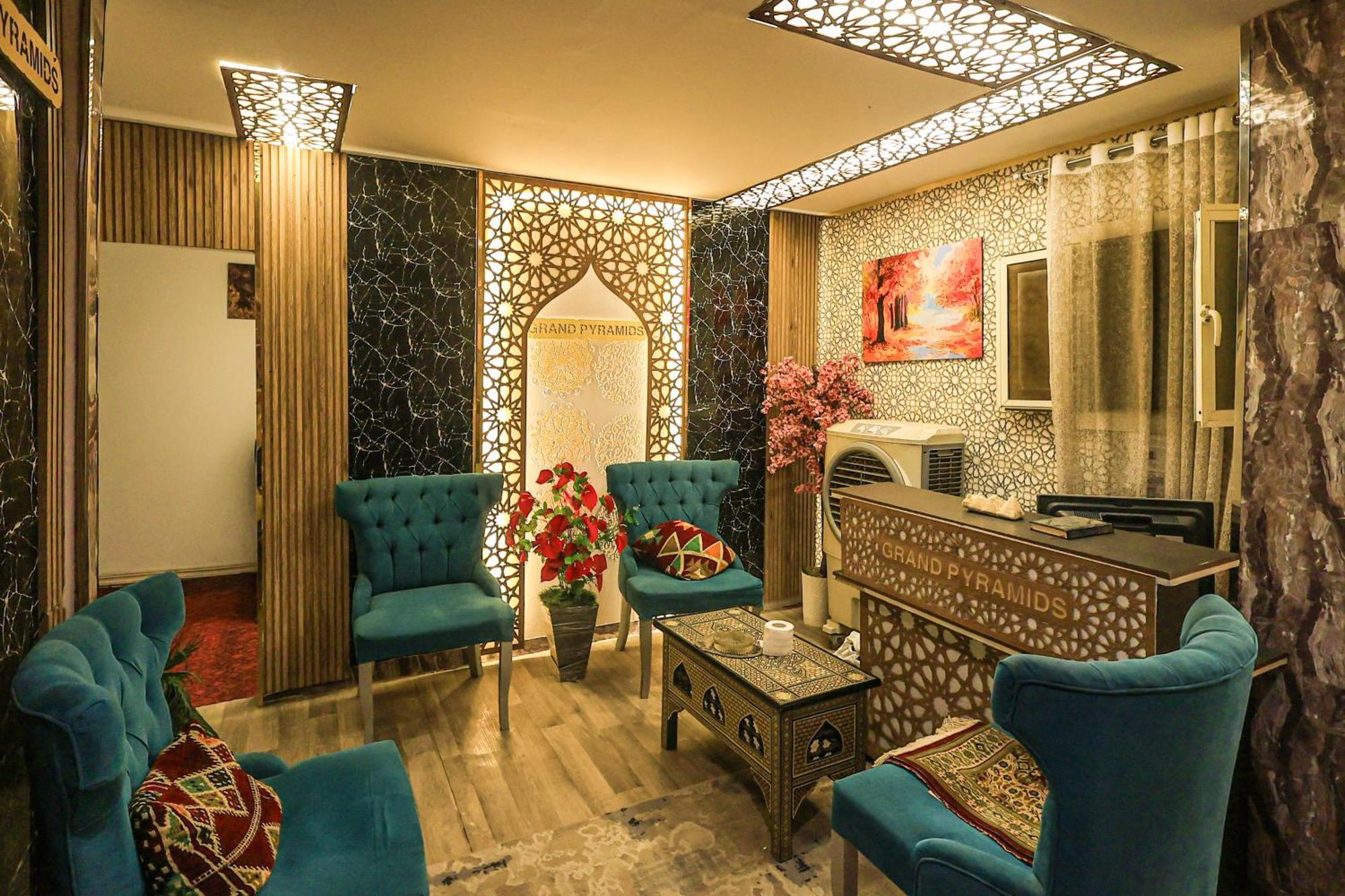 Grand Pyramids Inn Kafrat al Jabal Exterior photo